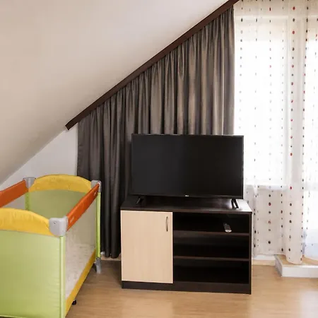Hotell Topalovi 3*