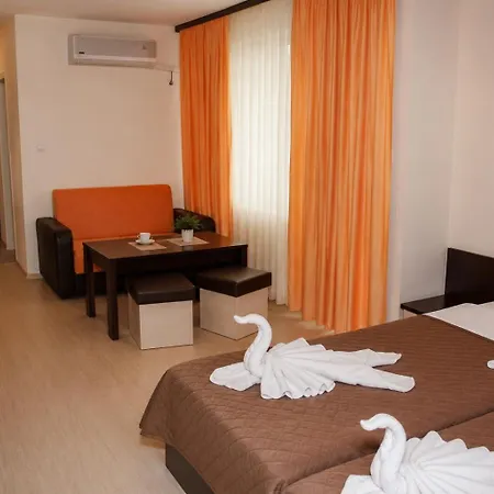 Hotell Topalovi 3*