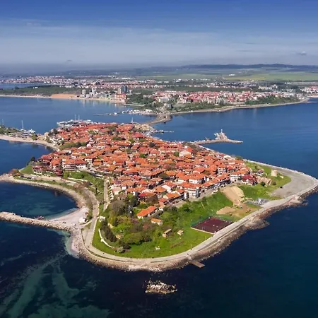 Topalovi 3* Nesebyr