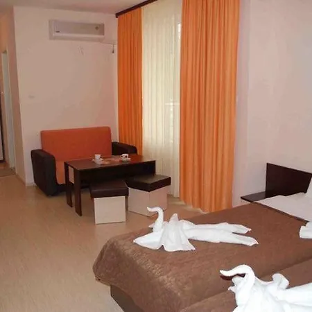 Hotell Topalovi 3*