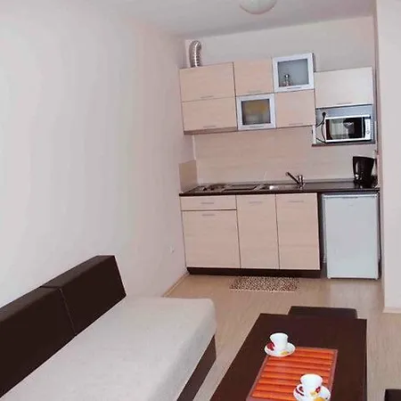 Hotell Topalovi 3*
