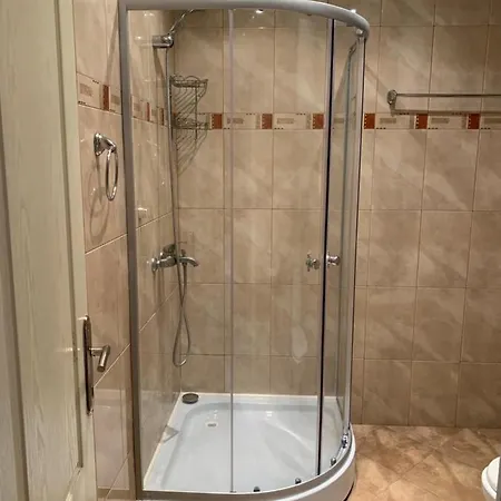 Hotell Topalovi 3*